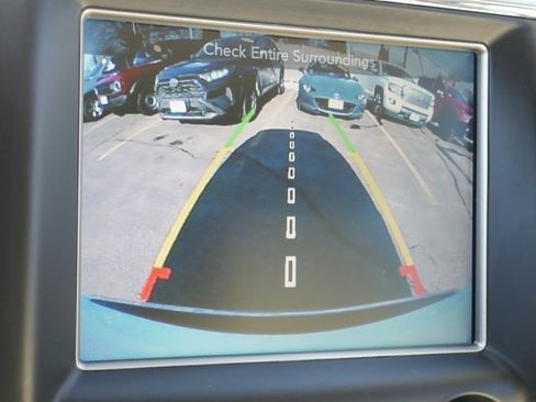 Used 2016 Jeep Grand Cherokee Overland w/ Advanced Technology Group image 19