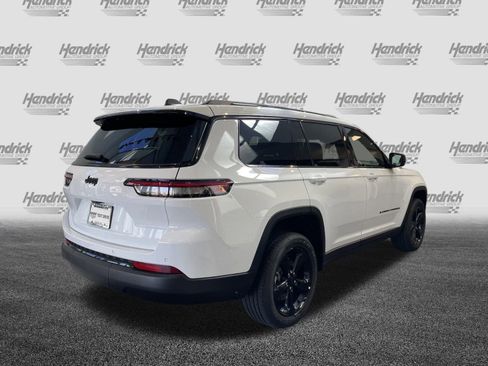 Certified 2025 Jeep Grand Cherokee L Altitude image 10