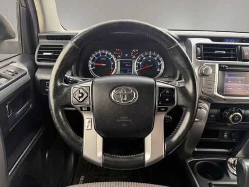 Used 2014 Toyota 4Runner SR5 AWD/4WD image 20