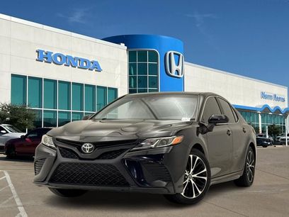 Used 2019 Toyota Camry SE w/ Audio Package