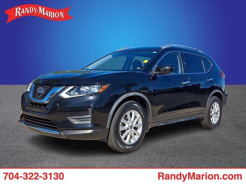 Used 2020 Nissan Rogue SV FWD image 1