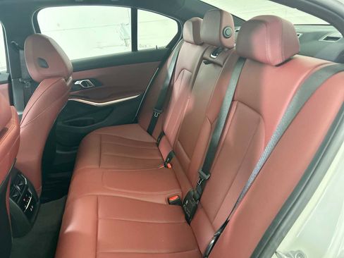 Used 2025 BMW 330i xDrive Sedan w/ Convenience Package image 25