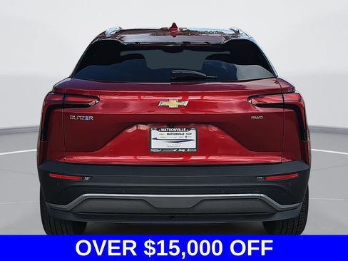 Used 2024 Chevrolet Blazer EV LT AWD/4WD image 4