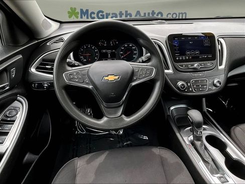 Used 2024 Chevrolet Malibu LT FWD image 10