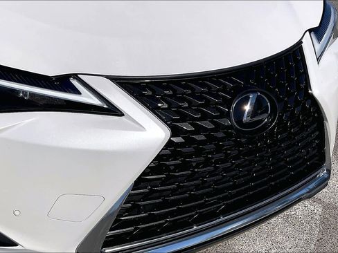 Certified 2023 Lexus UX 250h FWD w/ Accessory Package (Z1) image 29