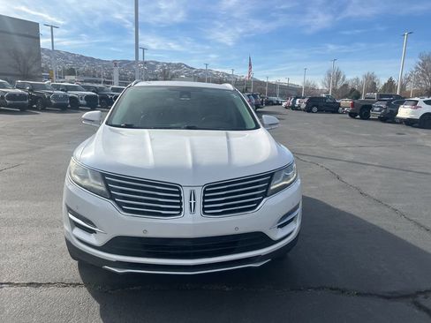 Used 2017 Lincoln MKC Reserve image 11