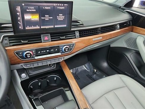 Used 2024 Audi A4 2.0T Premium Plus w/ Premium Plus Package image 43