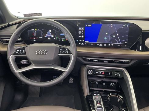 Certified 2025 Audi Q5 Premium w/ Premium Plus AWD/4WD image 27