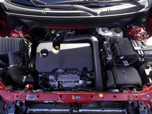 Used 2024 Chevrolet Equinox LT w/ LPO, Floor Liner Package image 10