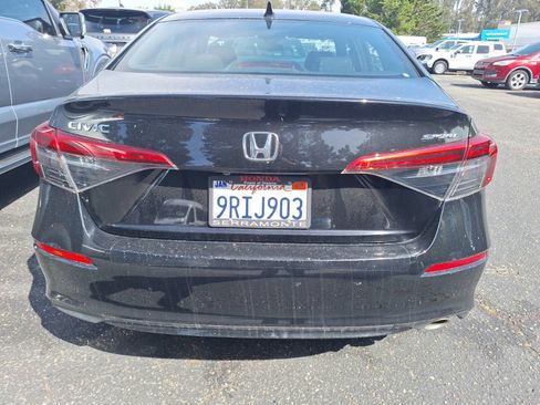 Used 2022 Honda Civic Sport image 6