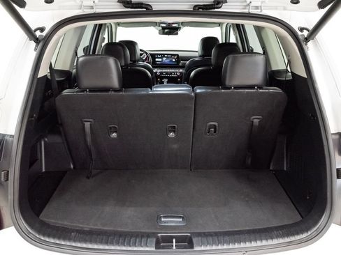 Used 2025 Kia Telluride S AWD/4WD image 34