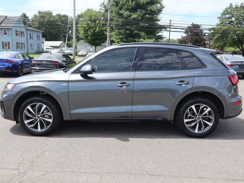 Used 2024 Audi Q5 2.0T Premium w/ Summer of Audi Package AWD/4WD image 8