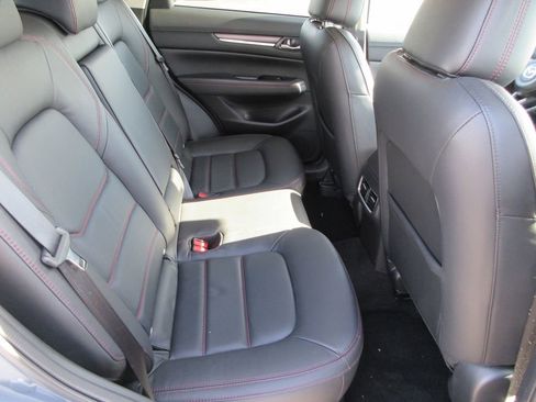 Used 2025 MAZDA CX-5 Carbon Edition image 18