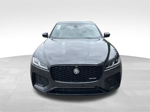 New 2025 Jaguar F-PACE R-Dynamic S image 4
