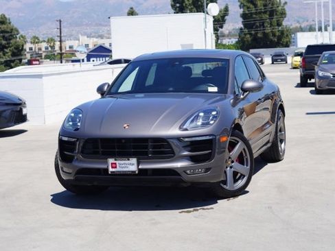 Used 2018 Porsche Macan GTS AWD/4WD image 4