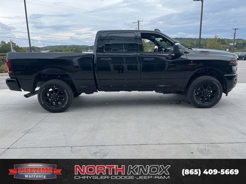 New 2026 RAM 2500 Big Horn image 21