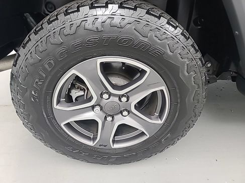 Used 2019 Jeep Wrangler Unlimited Sport S AWD/4WD image 10