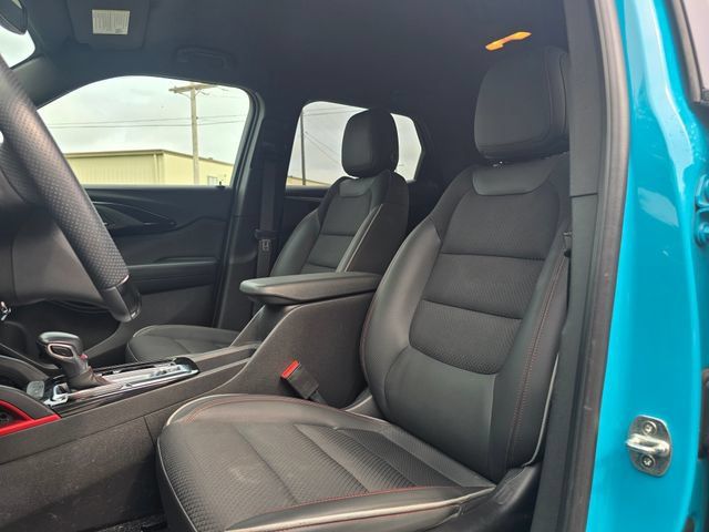 Used 2021 Chevrolet TrailBlazer RS w/ Convenience Package FWD image 11