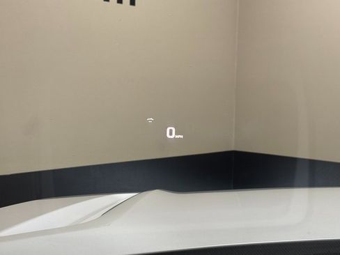 Used 2025 Cadillac Escalade Sport w/ Touring Package image 15