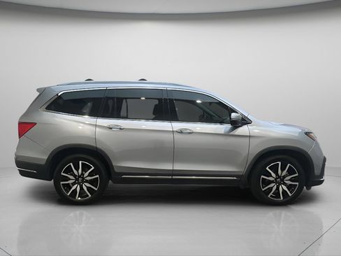 Used 2019 Honda Pilot Touring image 7
