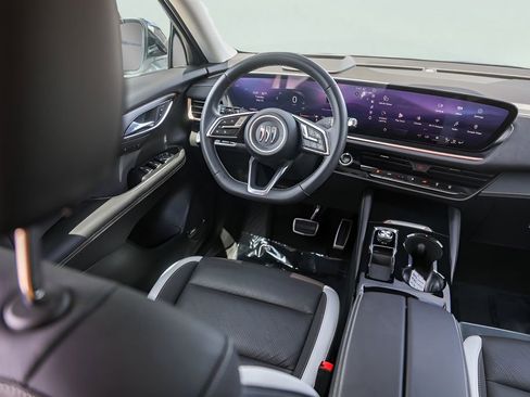 Used 2025 Buick Envision Sport Touring AWD/4WD image 29