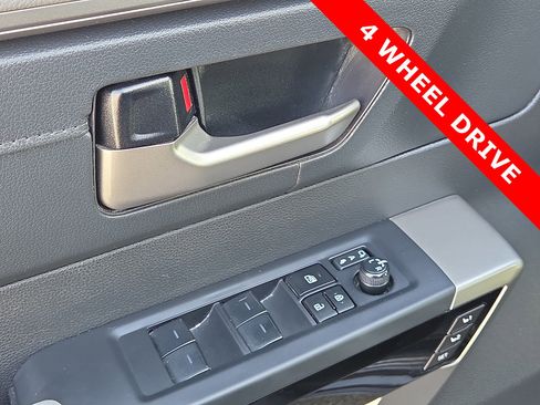 Used 2024 Toyota Tundra Limited image 13