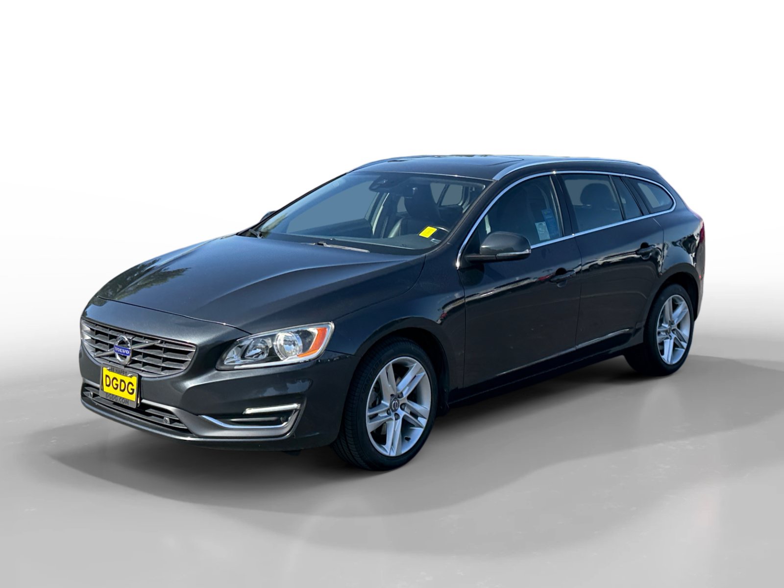Used 2015 Volvo V60 T5 Premier FWD image 1