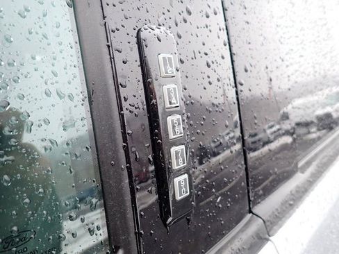 Used 2022 Ford F150 XLT w/ Equipment Group 302A High image 14