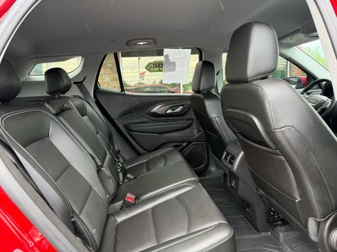 Used 2024 GMC Terrain SLT w/ Infotainment Package II AWD/4WD image 20