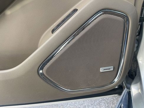 Used 2018 Chevrolet Tahoe LT image 26