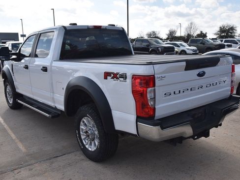 Used 2020 Ford F250 XL w/ STX Appearance Package image 8
