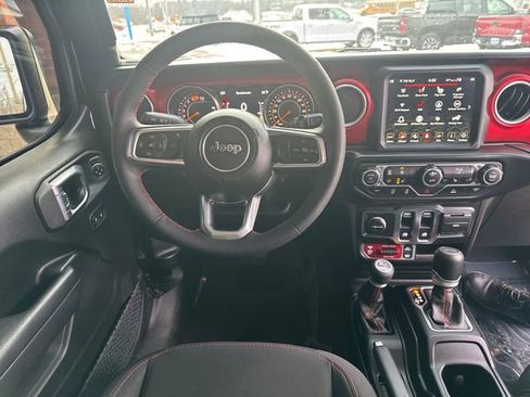 Used 2023 Jeep Wrangler Rubicon w/ Cold Weather Group image 3