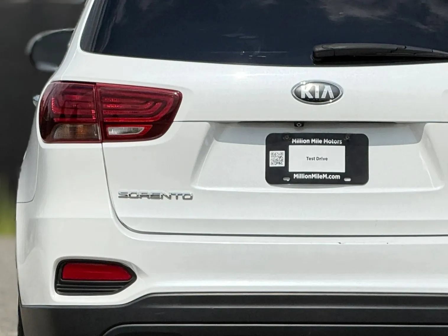Used 2020 Kia Sorento FWD V6 image 13