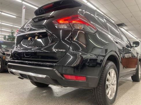 Used 2020 Nissan Rogue SV AWD/4WD image 40