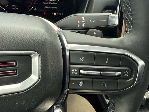 Used 2026 GMC Terrain Elevation w/ Elevation Premium Package image 37