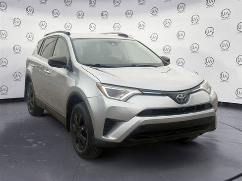 Used 2018 Toyota RAV4 LE w/ All Weather Liner Package image 7