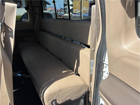 Used 1999 Ford F250 4x4 SuperCab Super Duty image 10