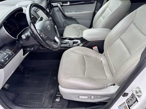 Used 2015 Kia Sorento SX AWD/4WD image 41