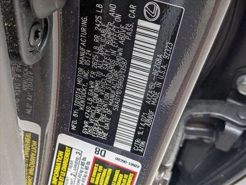 Used 2024 Lexus ES 250 w/ Premium Package AWD/4WD image 15