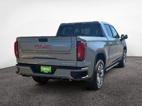Used 2023 GMC Sierra 1500 Denali w/ Denali Reserve Package AWD/4WD image 5