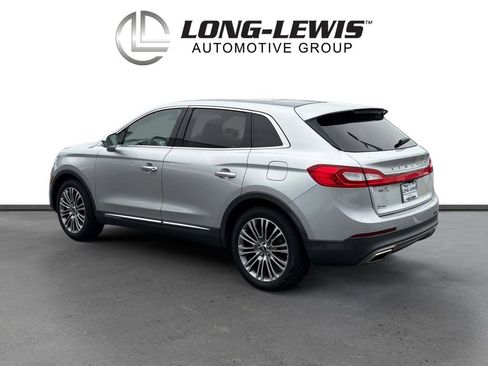 Used 2017 Lincoln MKX Reserve FWD image 4