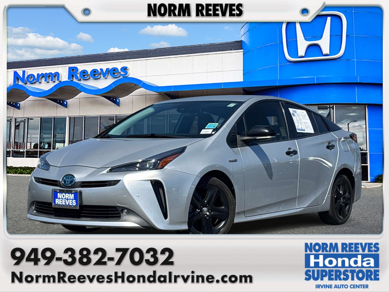 Used 2022 Toyota Prius FWD image 1