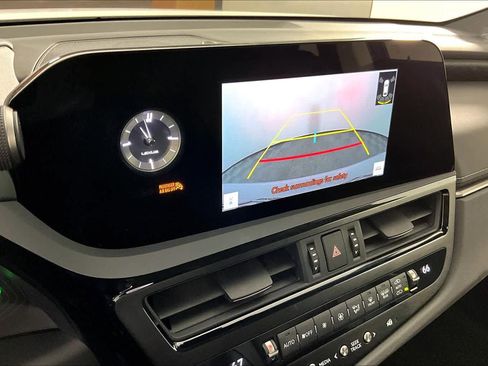 Used 2025 Lexus ES 350 w/ Premium Package image 25