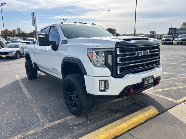 Used 2021 GMC Sierra 2500 AT4 w/ AT4 Premium Plus Package AWD/4WD image 3