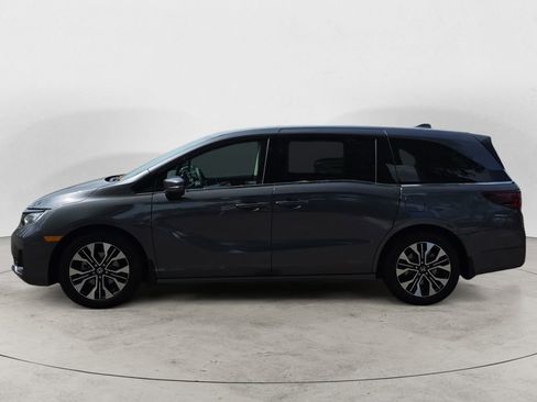 New 2026 Honda Odyssey Elite image 2