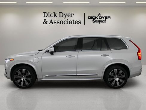 Certified 2021 Volvo XC90 T8 Inscription w/ Advanced Package image 6