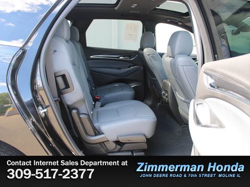 Used 2023 Buick Enclave Essence w/ Experience Buick Package AWD/4WD image 9