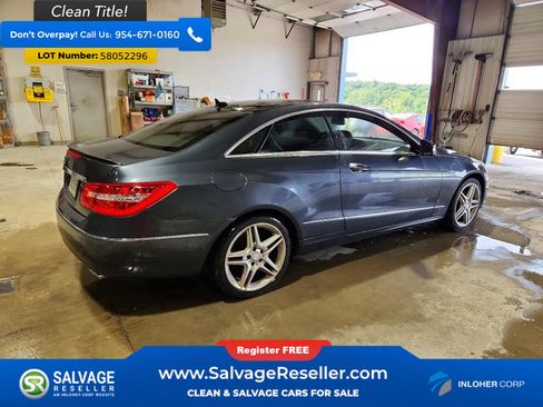 Used 2013 Mercedes-Benz E 350 Sedan image 4