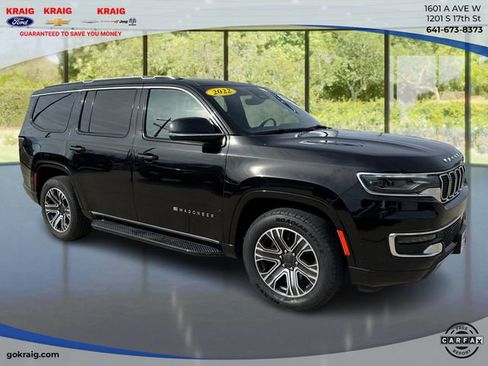 Used 2024 Jeep Wagoneer Series II w/ Flexible Seating Group AWD/4WD image 3