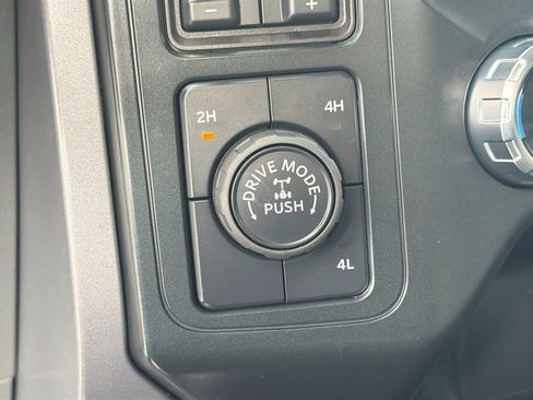 Used 2024 Ford F150 XLT AWD/4WD image 26